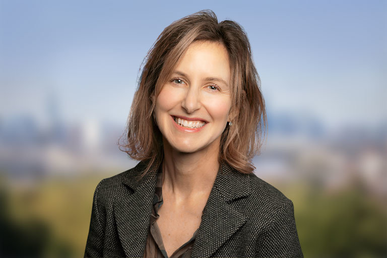Elizabeth Vago