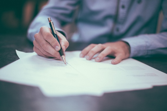 Corporate trustee vs Individual trustee - 10 Things to Consider